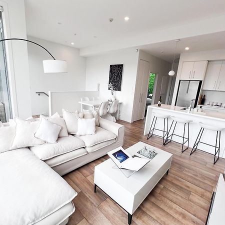 Luxury 2 Bedroom Apartment With Cocktail Bar And Espresso Machine Auckland Exterior foto